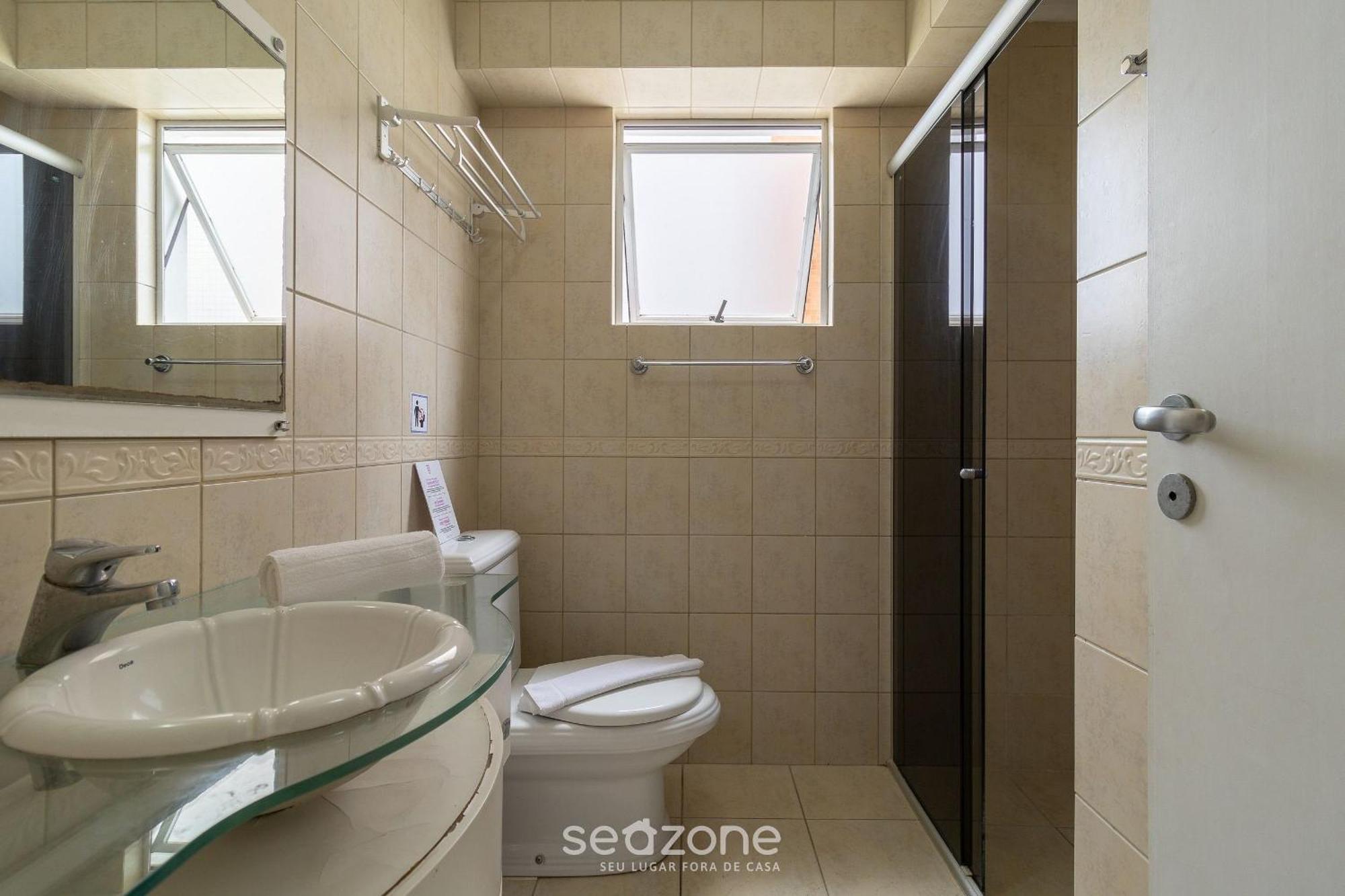 Apto Com Churrasq ótima Localização Jurerê Ccb103 Florianópolis